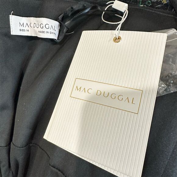 Mac Duggal Women's Size 14 Floral Embroidered Puff Sleeve Gown 79379 - Picture 12 of 12